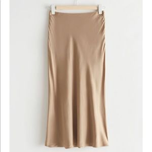 & Other Stories | US 2 | Beige A-Line MIDI skirt